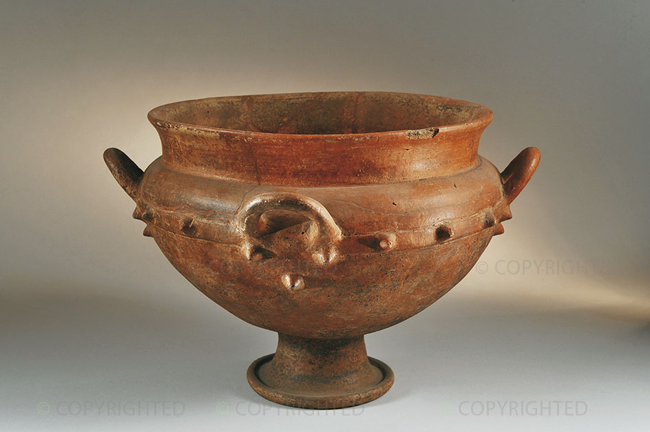 Four-handled krater
